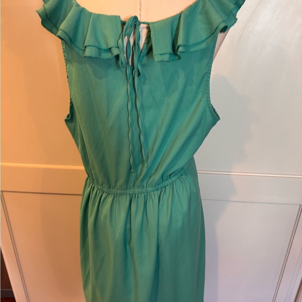 Elegant Teal Ruffle Dress - Picture 2 of 4